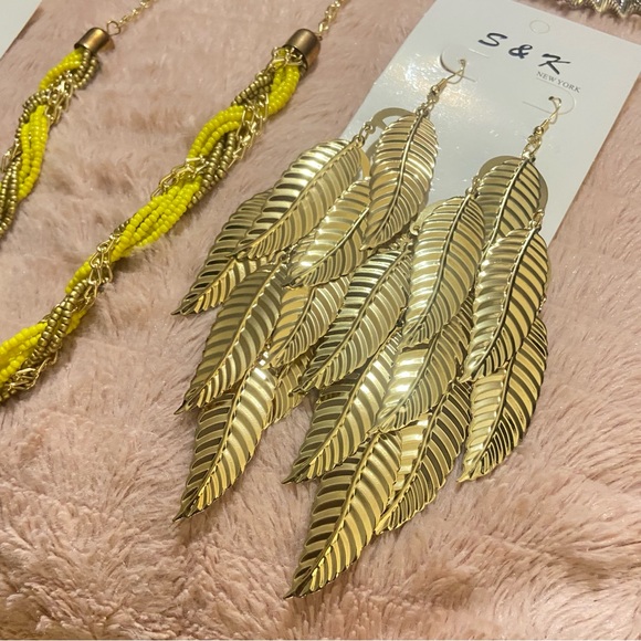 Jewelry Bundle #3 - Picture 6 of 12